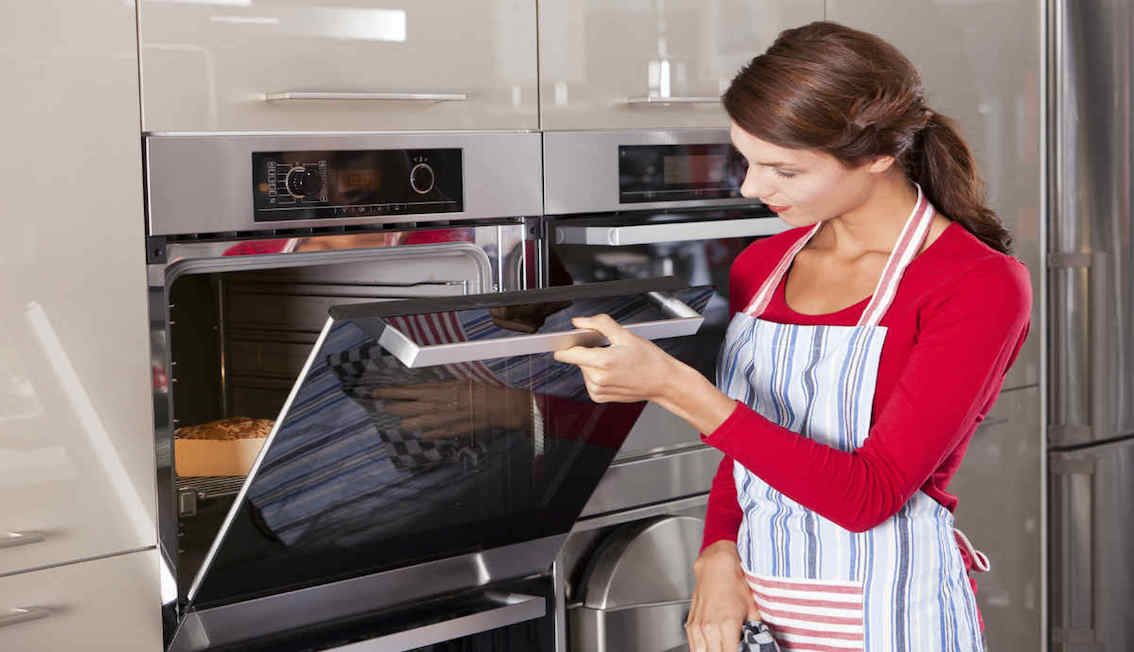 SỬ DỤNG LÒ NƯỚNG ÂM TỦ ĐÚNG CÁCH, AN TOÀN
